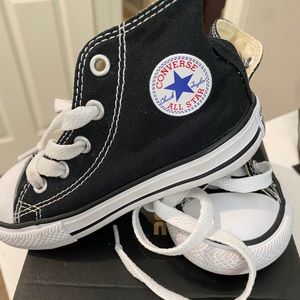 Boys converse shoes